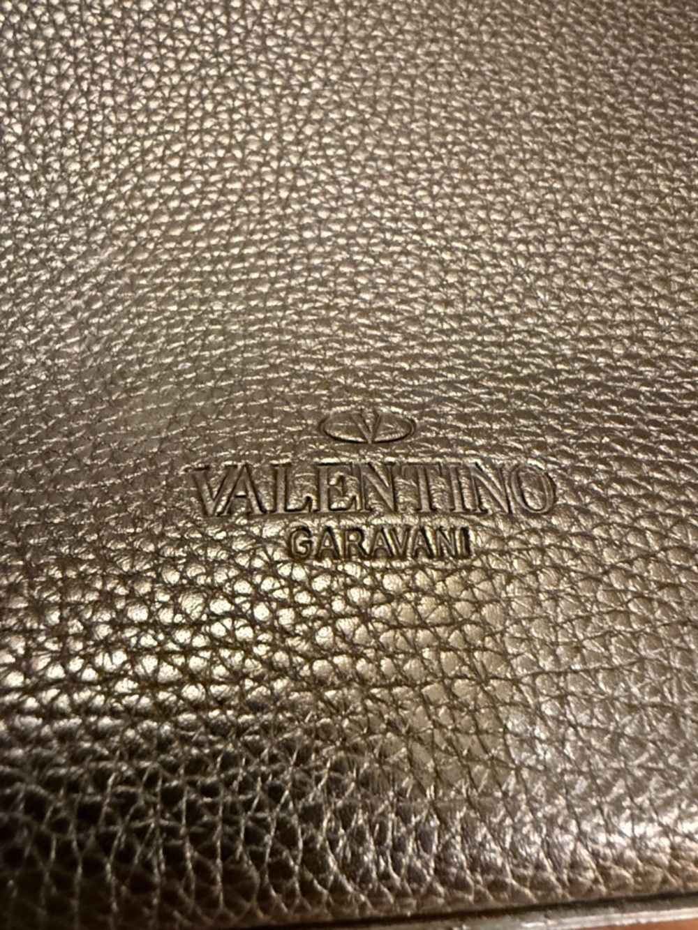 Valentino Garavani Rockstud Leather Tote - Black - Picture 11 of 16